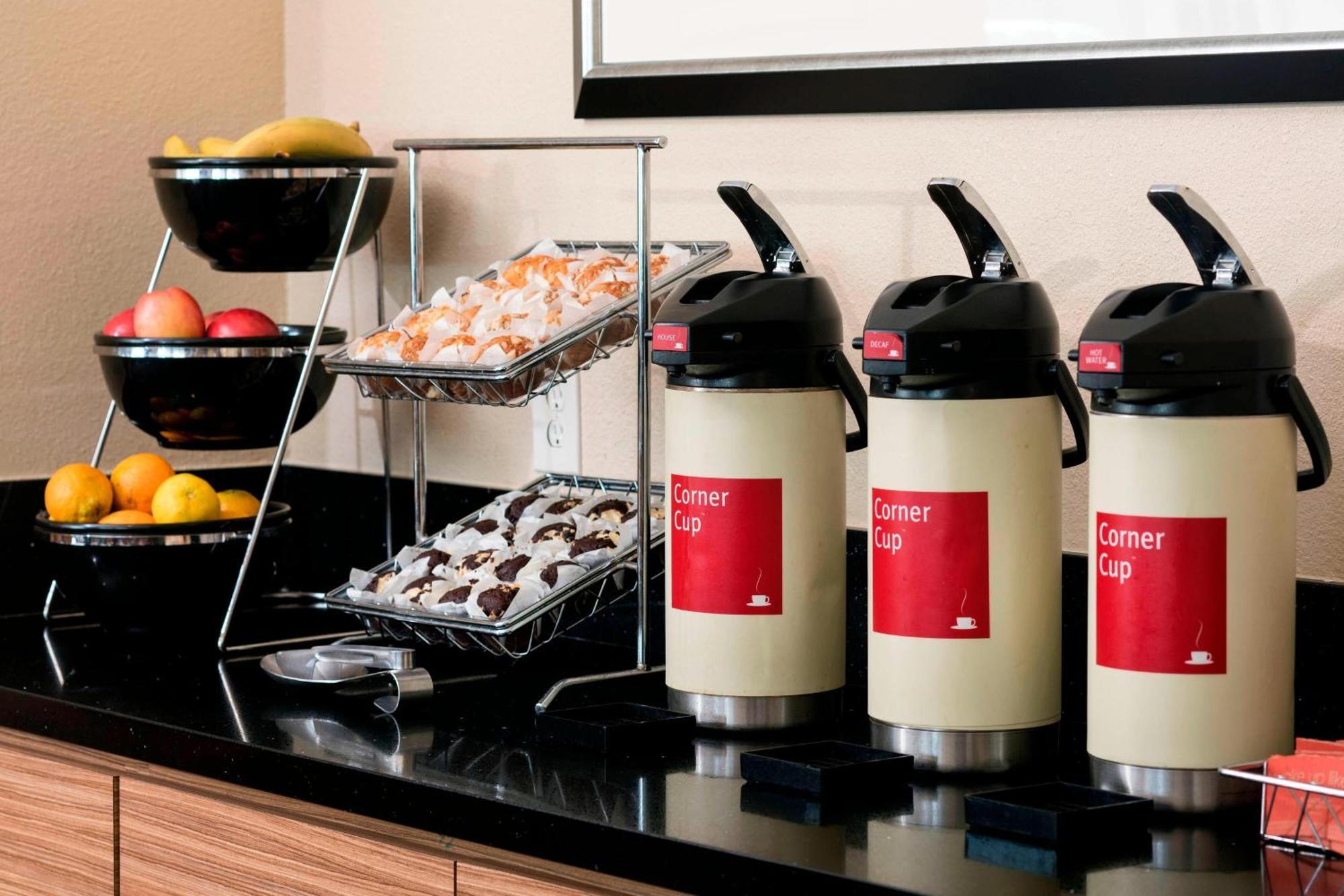Towneplace Suites By Marriott San Diego Carlsbad / Vista Kültér fotó